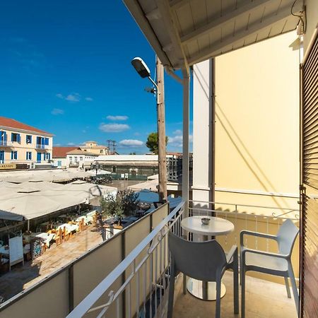 Lefkada Central Square Apartment エクステリア 写真