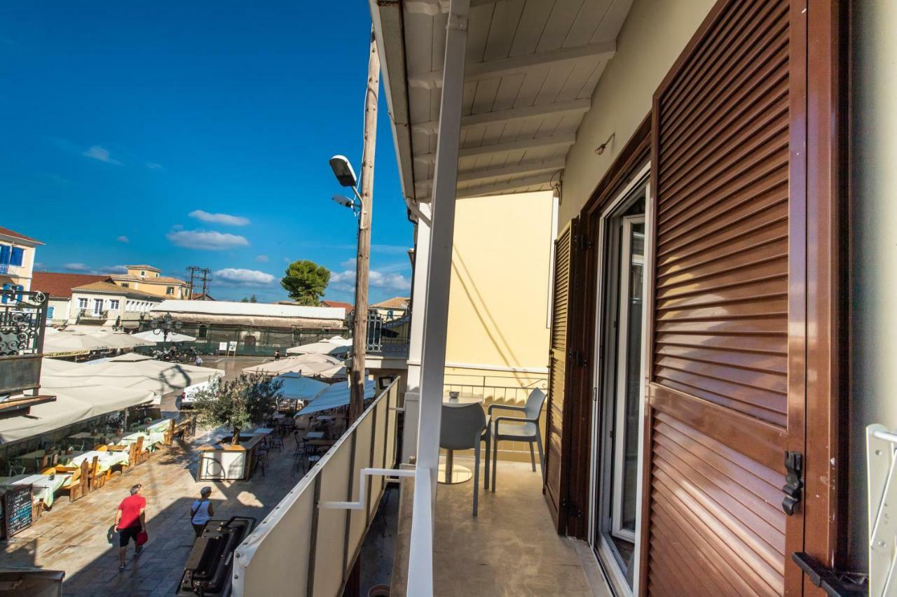 Lefkada Central Square Apartment エクステリア 写真